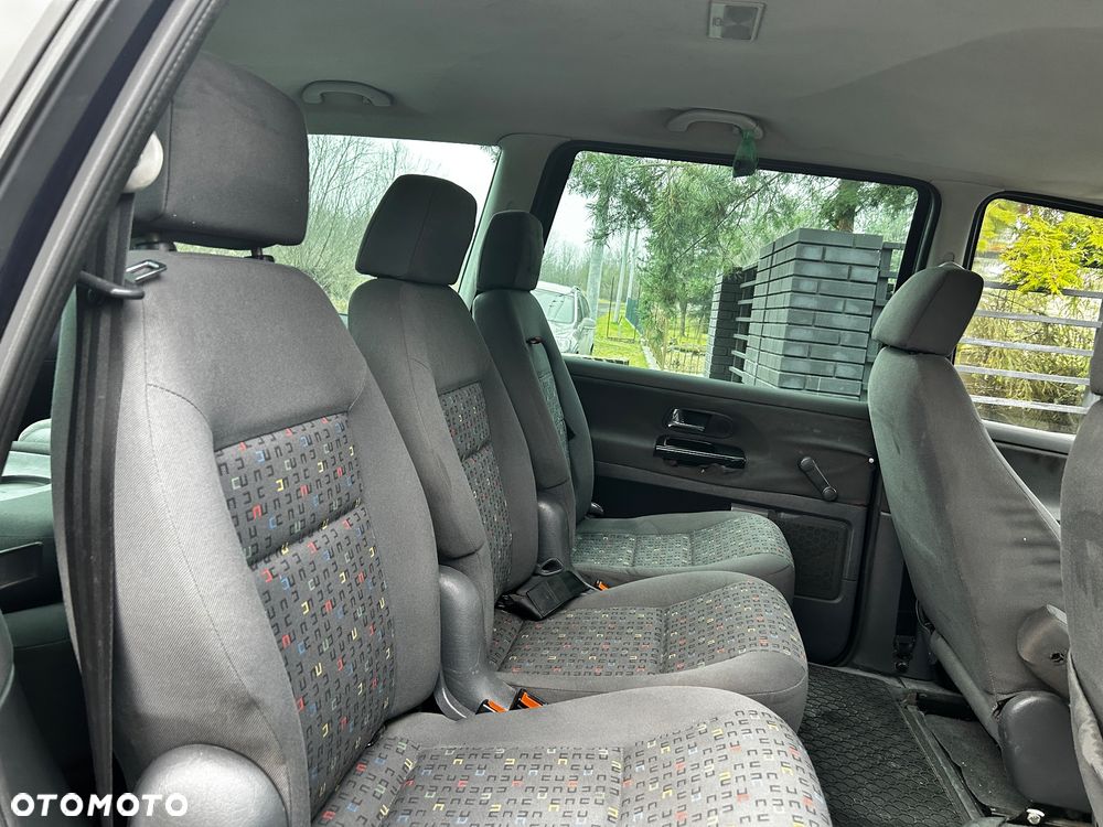 Volkswagen Sharan 1.8T Highline - 23