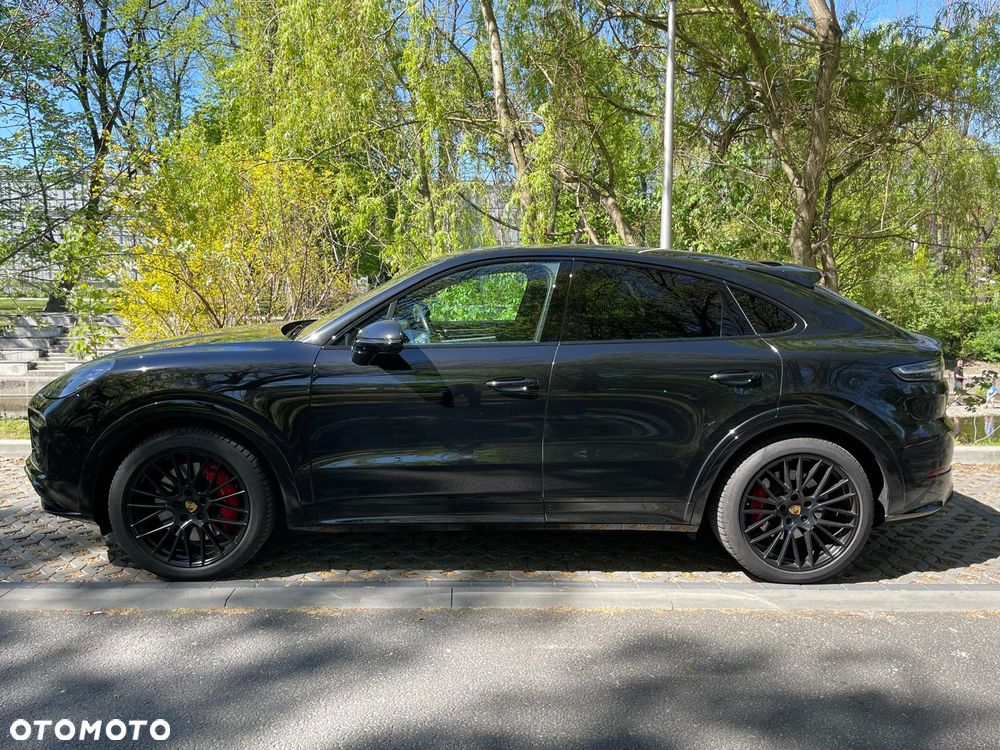 Porsche Cayenne GTS - 1