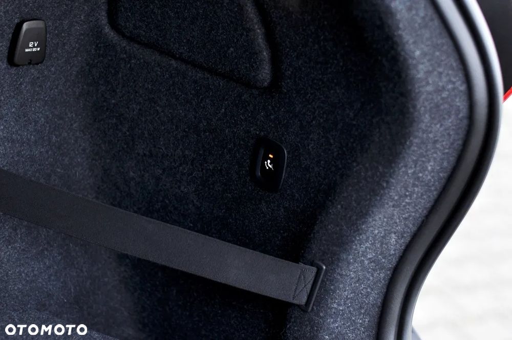 Volvo XC 40 D3 Momentum Pro - 15