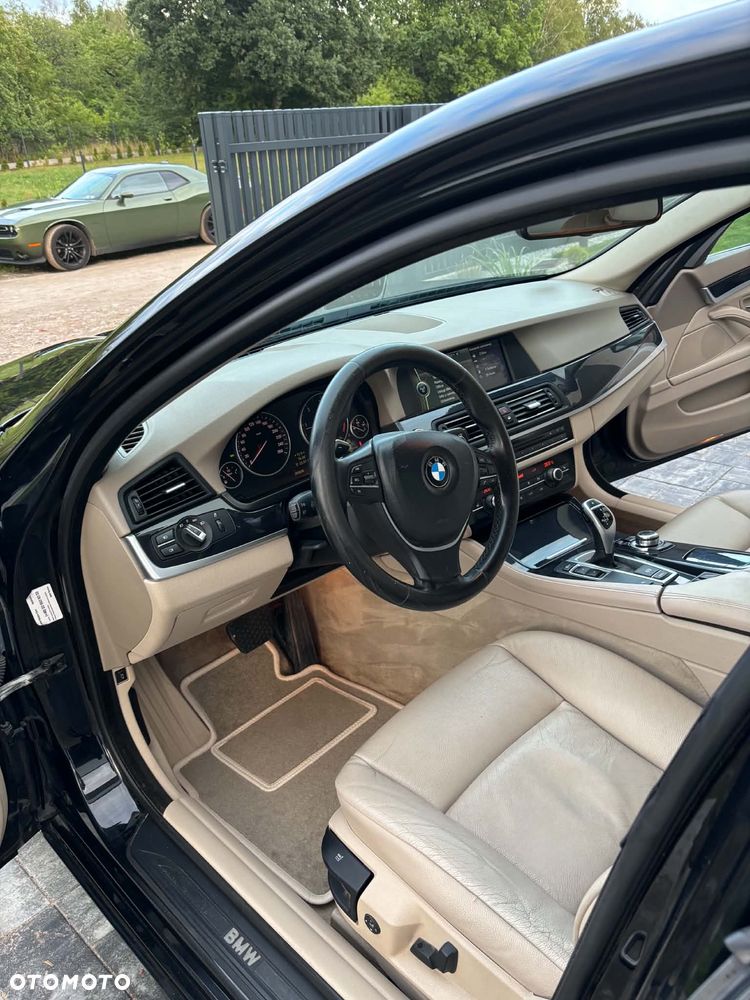 BMW Seria 5 520d - 15