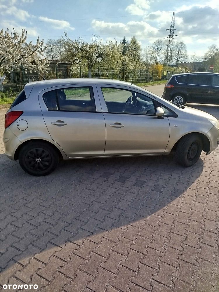 Opel Corsa - 5