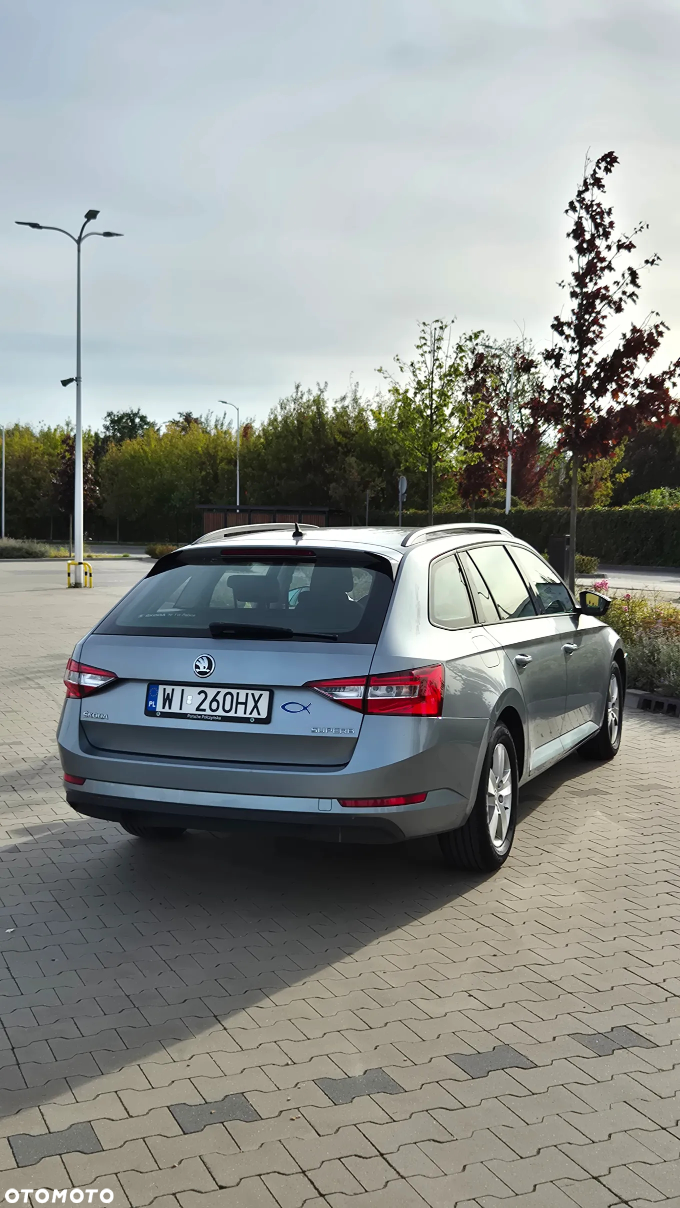 Skoda Superb 2.0 TDI Active - 8