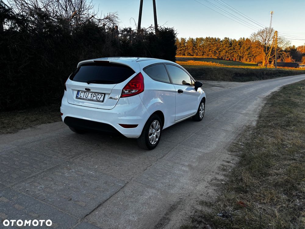 Ford Fiesta 1.25 Trend Edition - 4