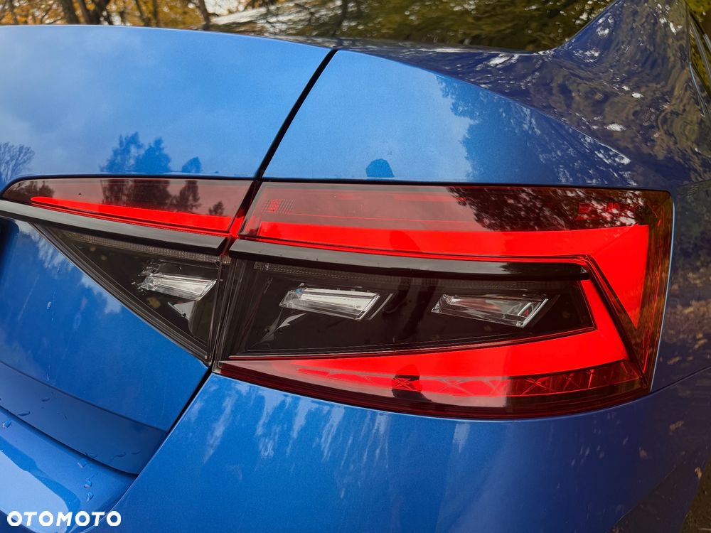 Skoda Superb 2.0 TDI SCR Style - 11