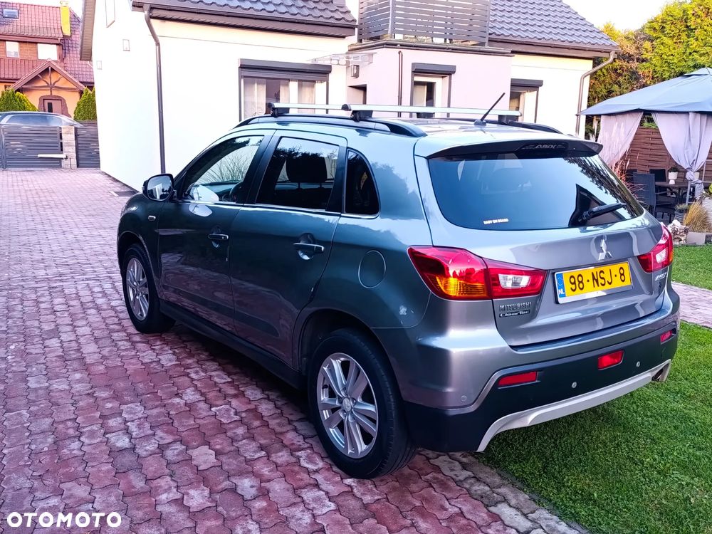 Mitsubishi Asx 2010 photo 4