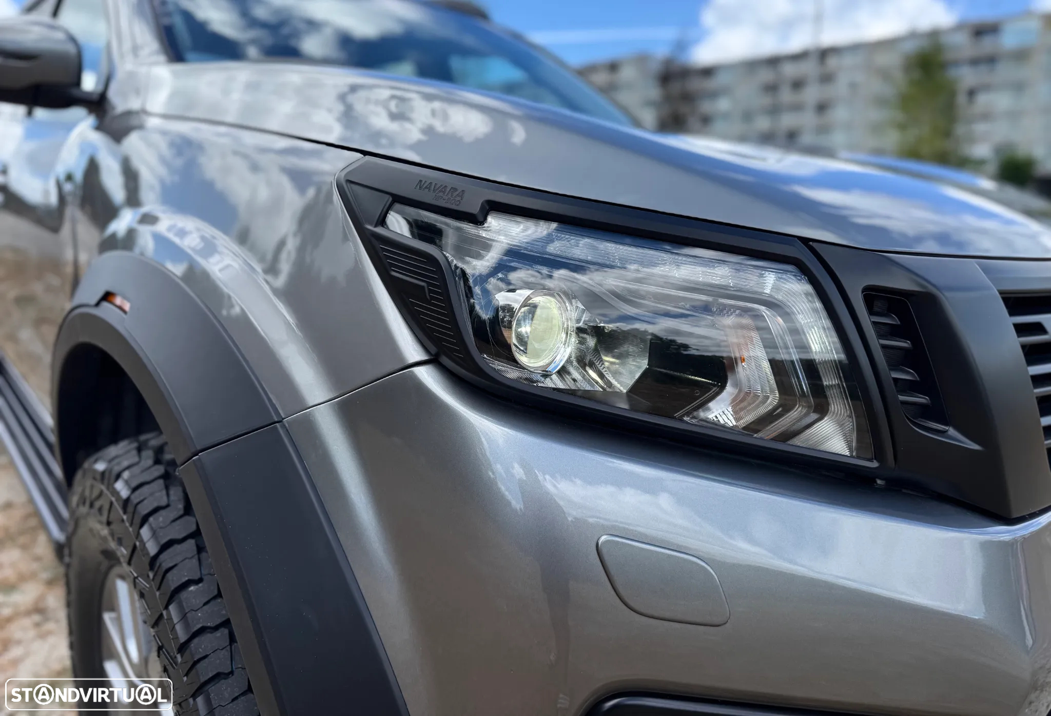 Nissan Navara 2.3 dCi CD 4WD Tekna Auto - 21