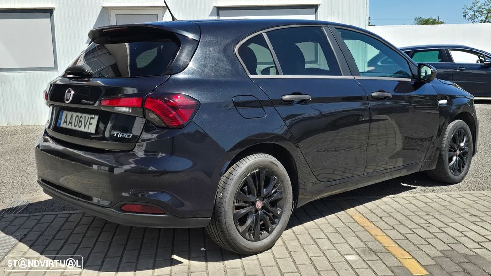Fiat Tipo 1.3 M-Jet Street - 1