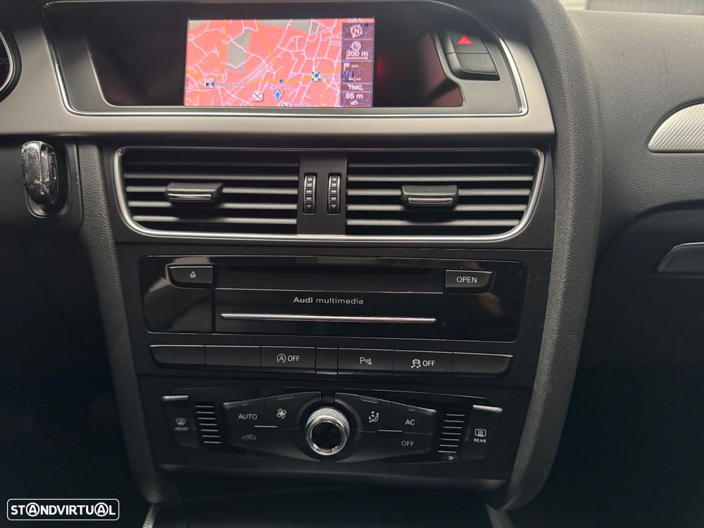 Audi A4 Avant 2.0 TDI Business Line Sport - 16