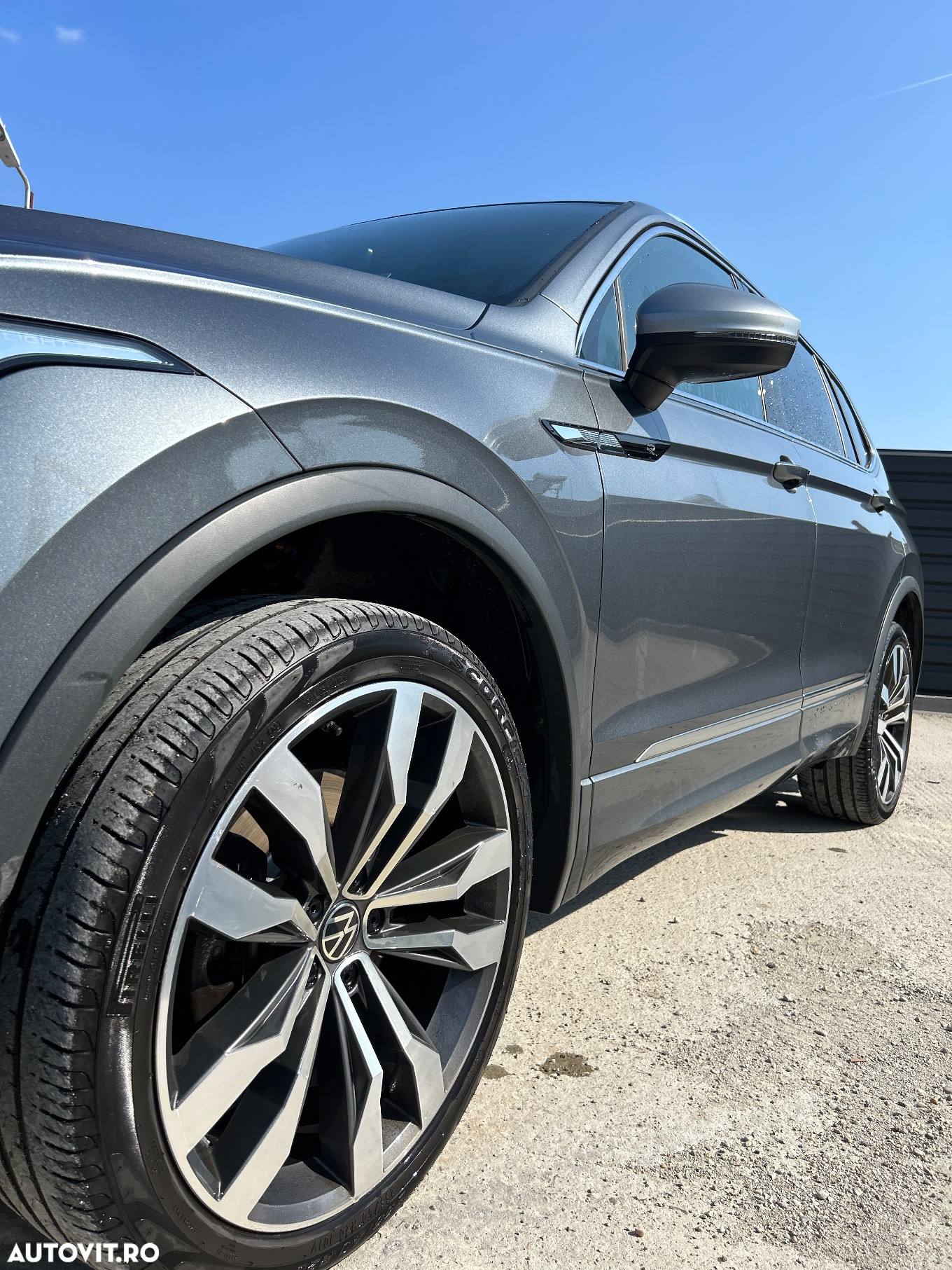Volkswagen Tiguan Allspace 2.0 TDI SCR 4Motion DSG R-Line - 14
