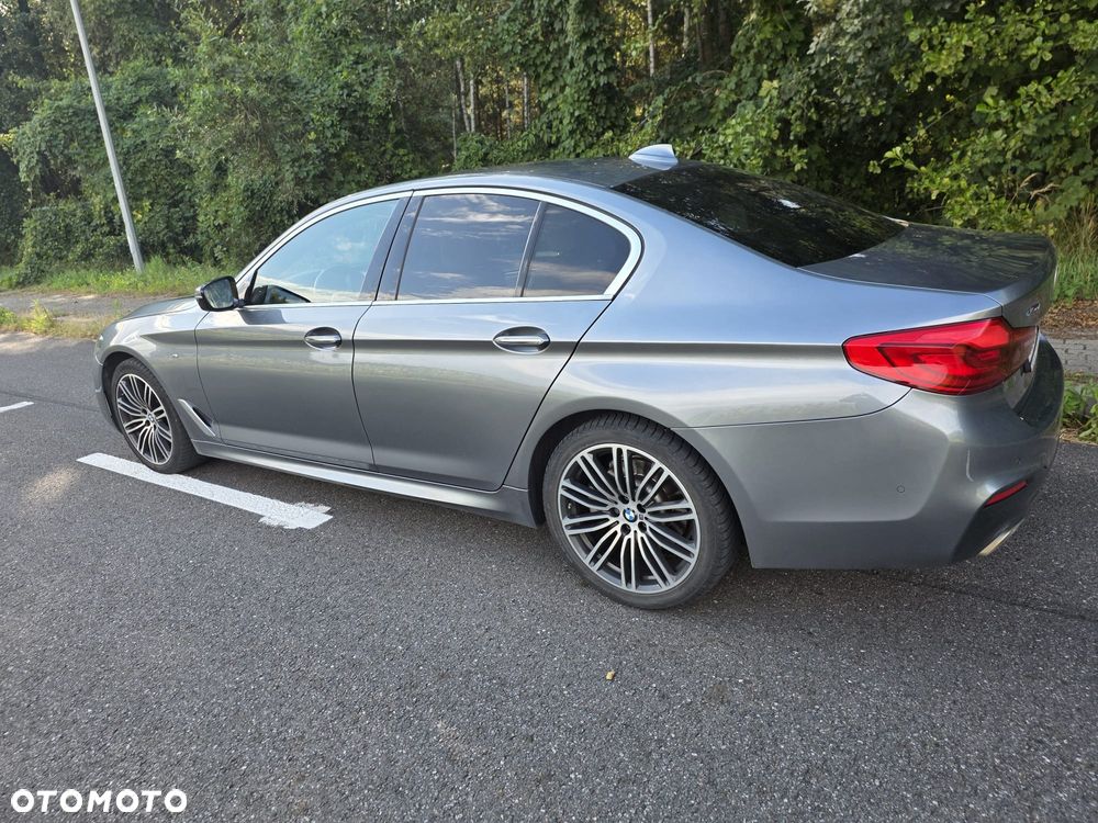 BMW Seria 5 520d xDrive mHEV M Sport sport - 3