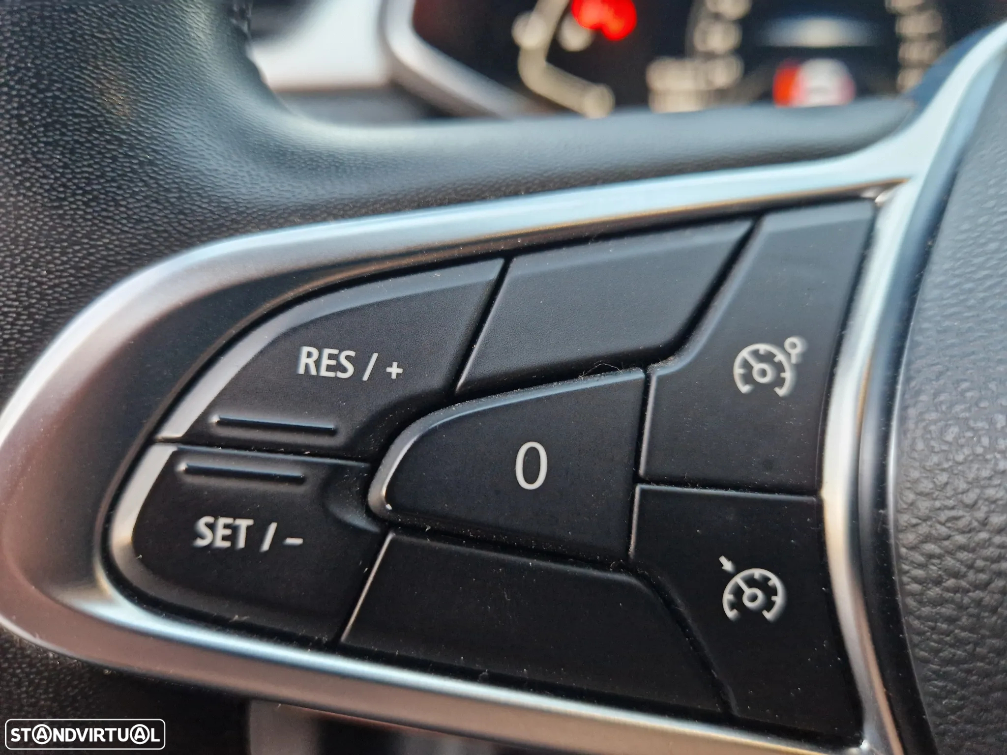 Renault Captur 1.0 TCe Techno Bi-Fuel - 18