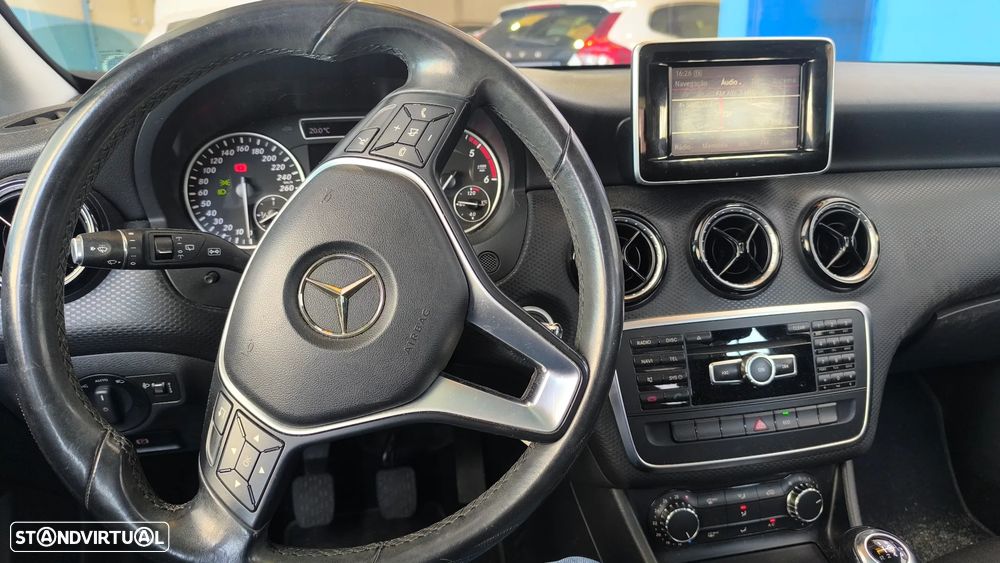 Mercedes-Benz A 180 CDI BlueEFFICIENCY - 7
