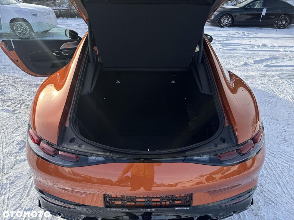 Mercedes-Benz AMG GT - 17