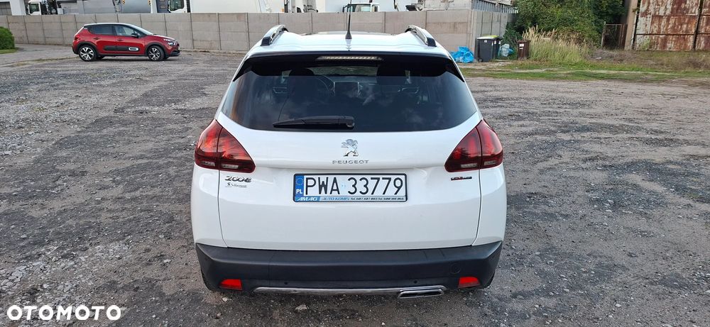 Peugeot 2008 PureTech 110 Stop&Start EAT6 GT-Line Edition - 8