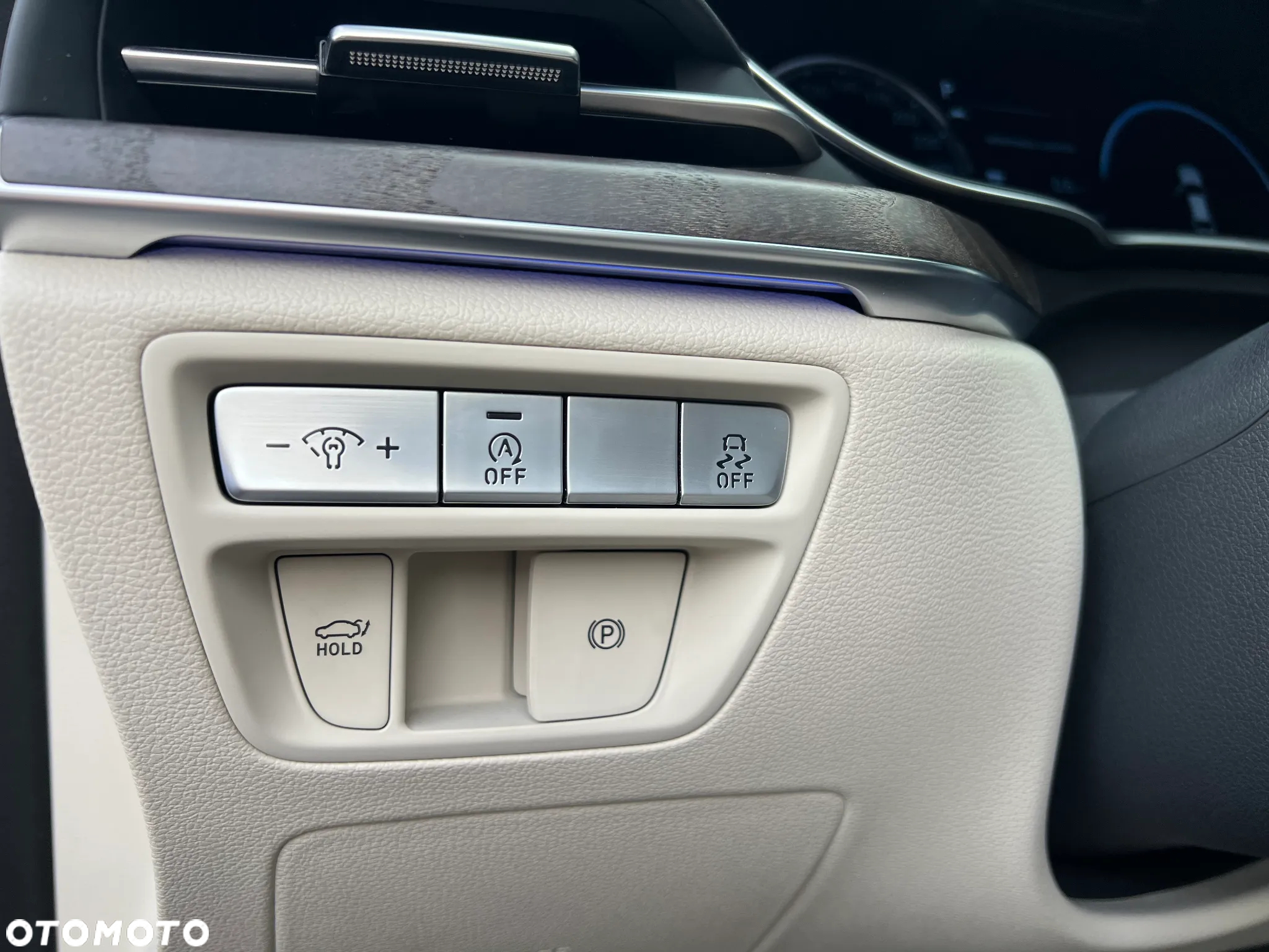 Genesis G80 2.5T AWD AT8 Luxury Line - 15