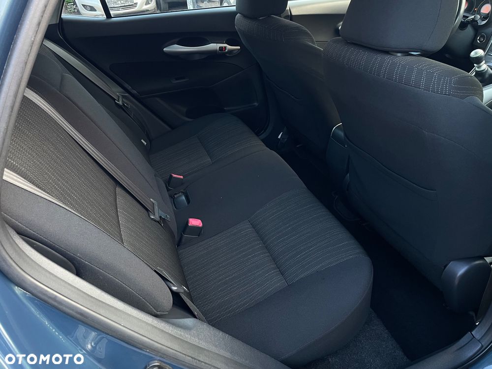 Toyota Auris 2.0 D-4D - 18