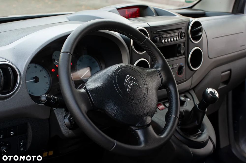 Citroën Berlingo Multispace VTi 95 SELECTION - 24