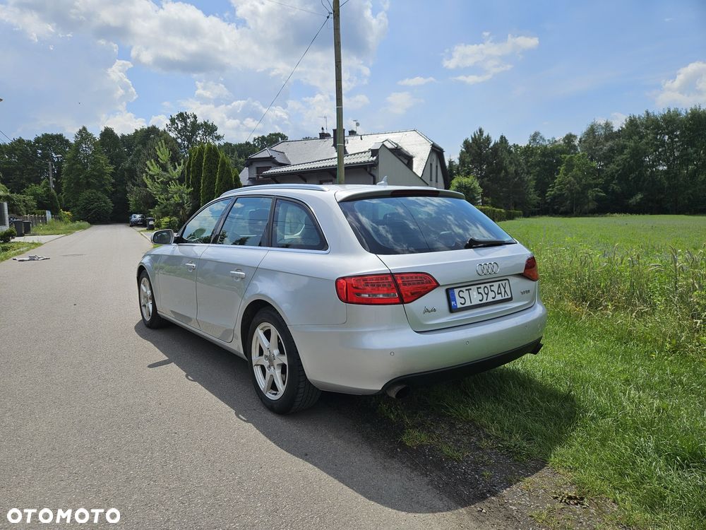Audi A4 Avant - 4
