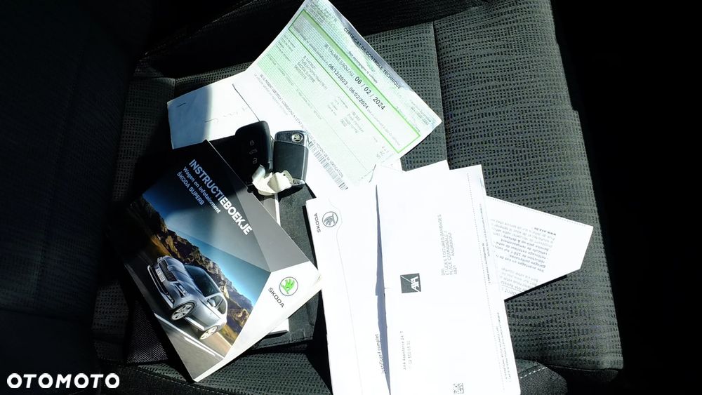Skoda Superb 2.0 TDI Ambition - 19