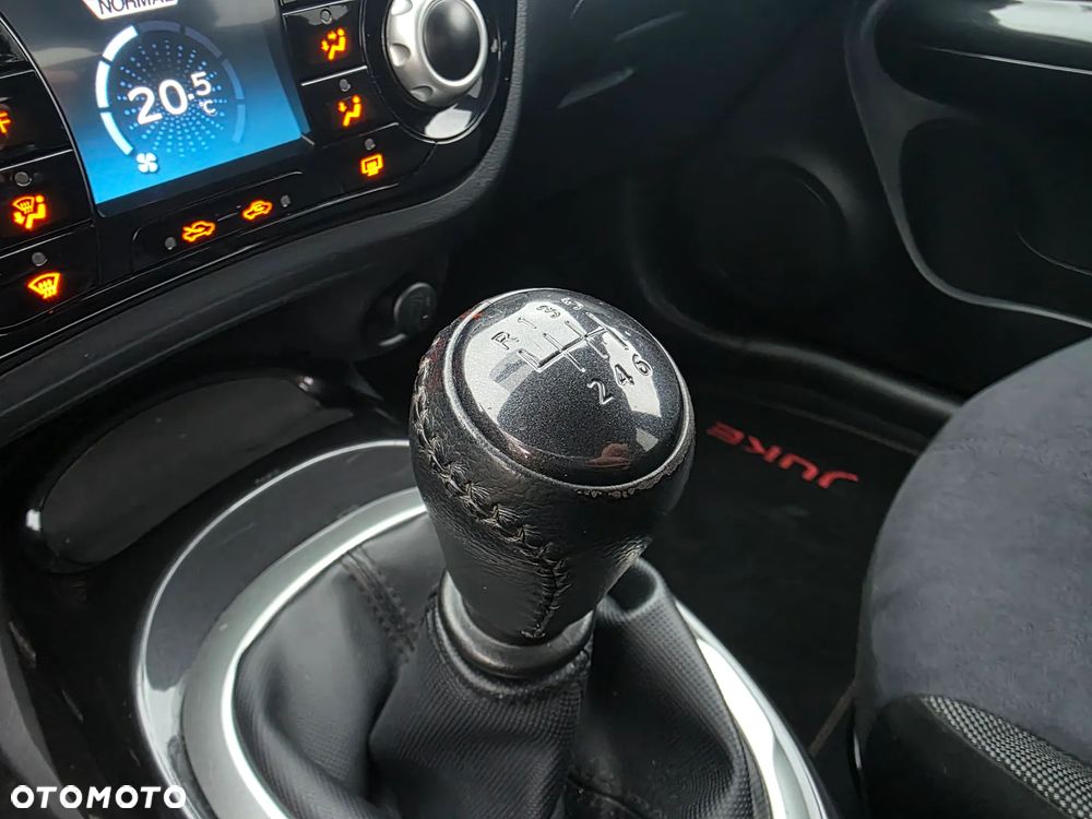 Nissan Juke 1.6 Visia - 23