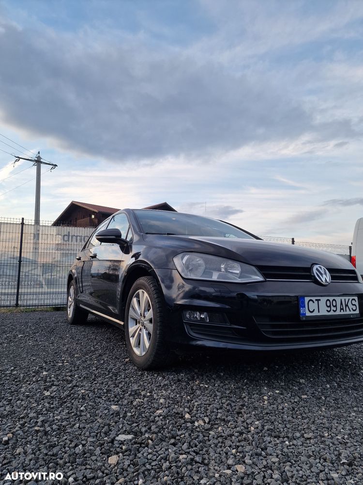 Volkswagen Golf - 15