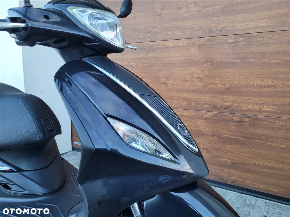 Piaggio FLY - 3