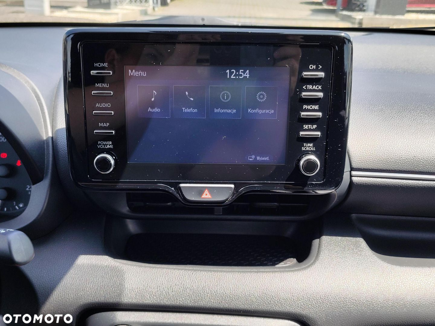 Toyota Yaris - 16