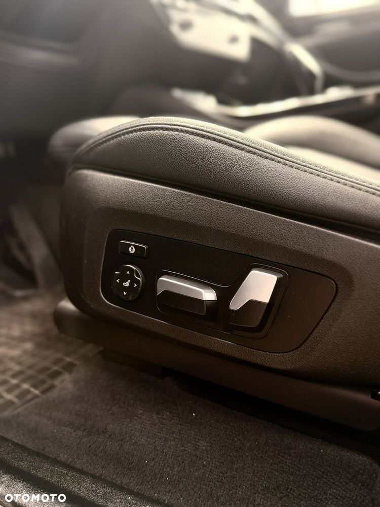 BMW X3 xDrive30i xLine - 22