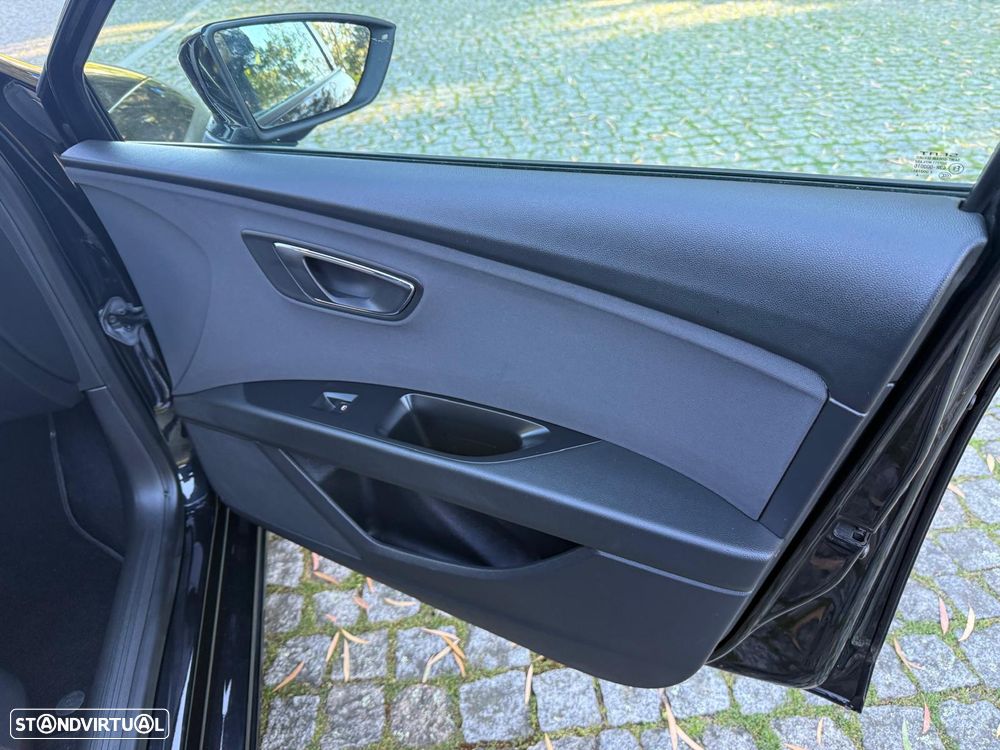 SEAT Leon ST 1.6 TDI Style Ecomotive - 10