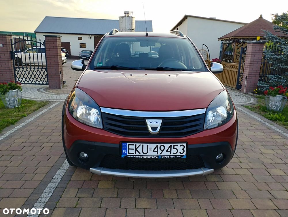 Dacia Sandero - 10