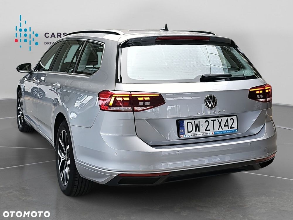 Volkswagen Passat 2.0 TDI EVO Business DSG - 8