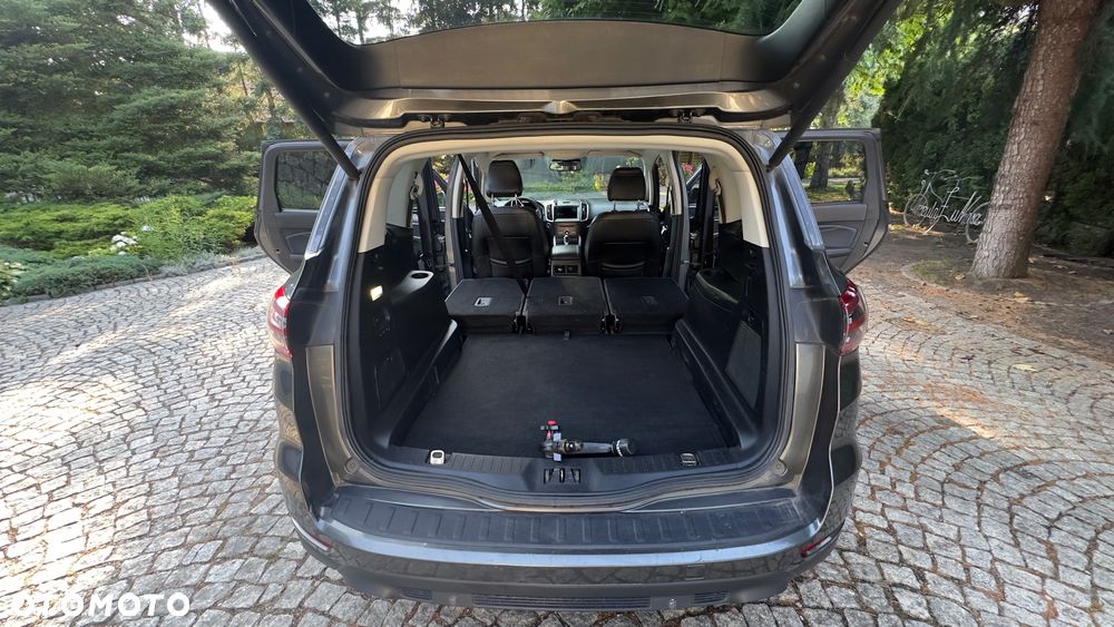 Ford S-Max 2.0 TDCi 4WD Titanium PowerShift - 21