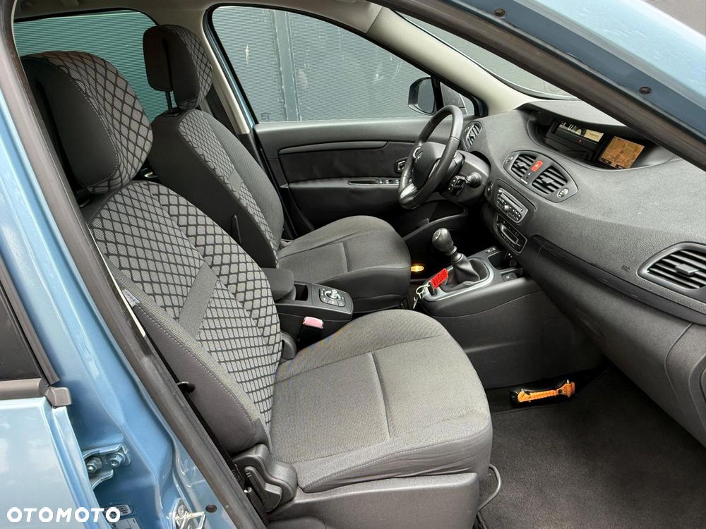 Renault Scenic 1.6 16V 110 Dynamique - 6