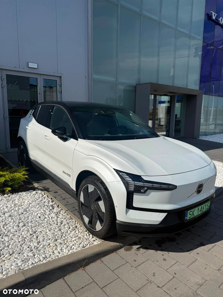 Volvo EX30 69kWh Twin Motor Ultra - 2