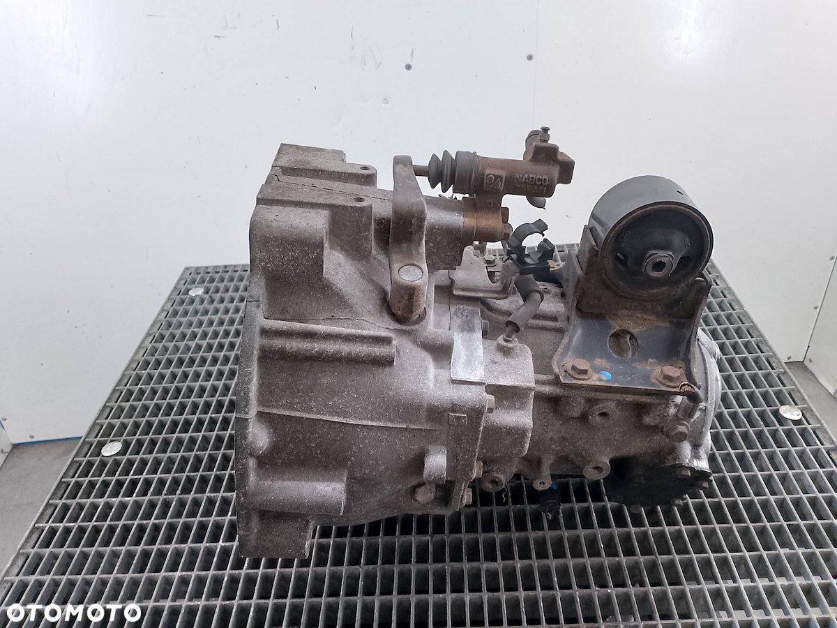 SKRZYNIA BIEGÓW MANUALNA NISSAN PRIMERA P12 ( 03-07 ) 1.8 16V - 3
