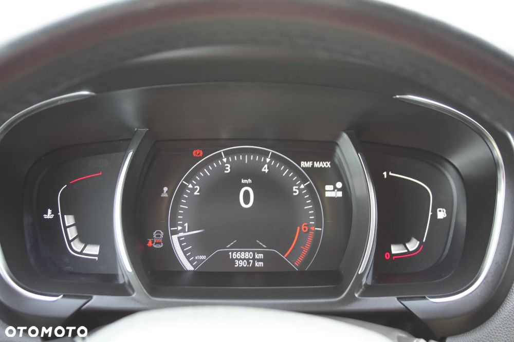 Renault Scenic ENERGY TCe 115 EXPERIENCE - 27