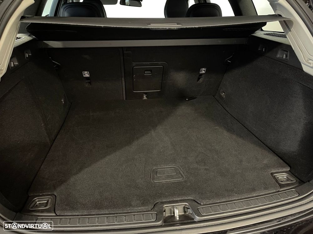 Volvo V60 2.0 D3 Momentum Geartronic - 31