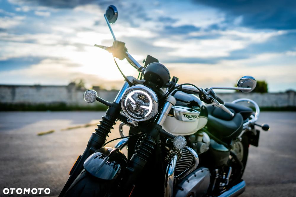 Triumph Speedmaster - 8