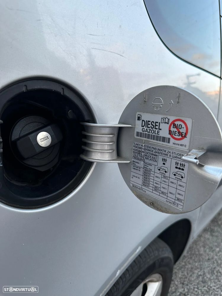 Skoda Roomster 1.6 TDI Classic - 29