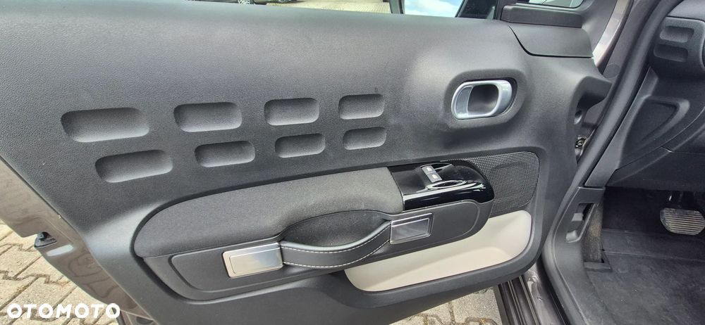 Citroën C3 1.2 PureTech Max EAT6 - 10