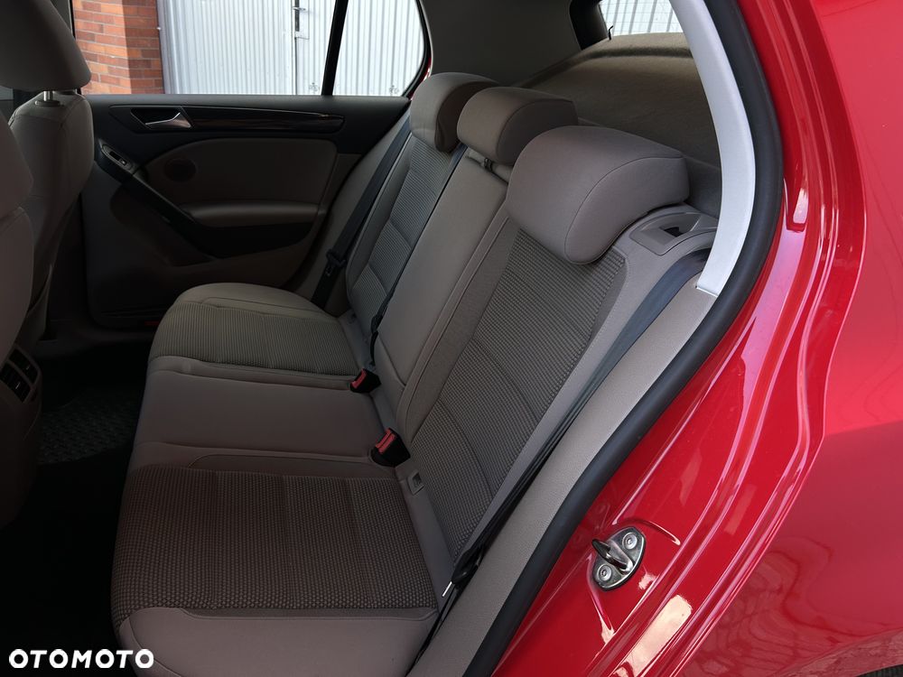 Volkswagen Golf 1.4 TSI Comfortline - 25