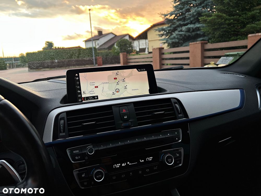 BMW Seria 1 120d xDrive Edition M Sport Shadow - 11