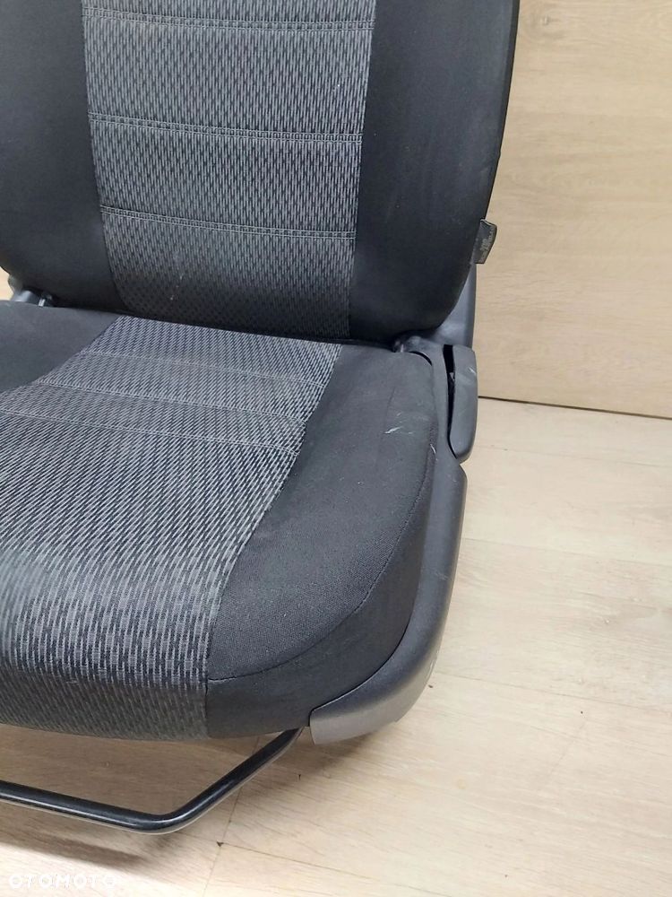 Toyota AVENSIS T27 LIFT fotel lewy przód air bag 14r - 5