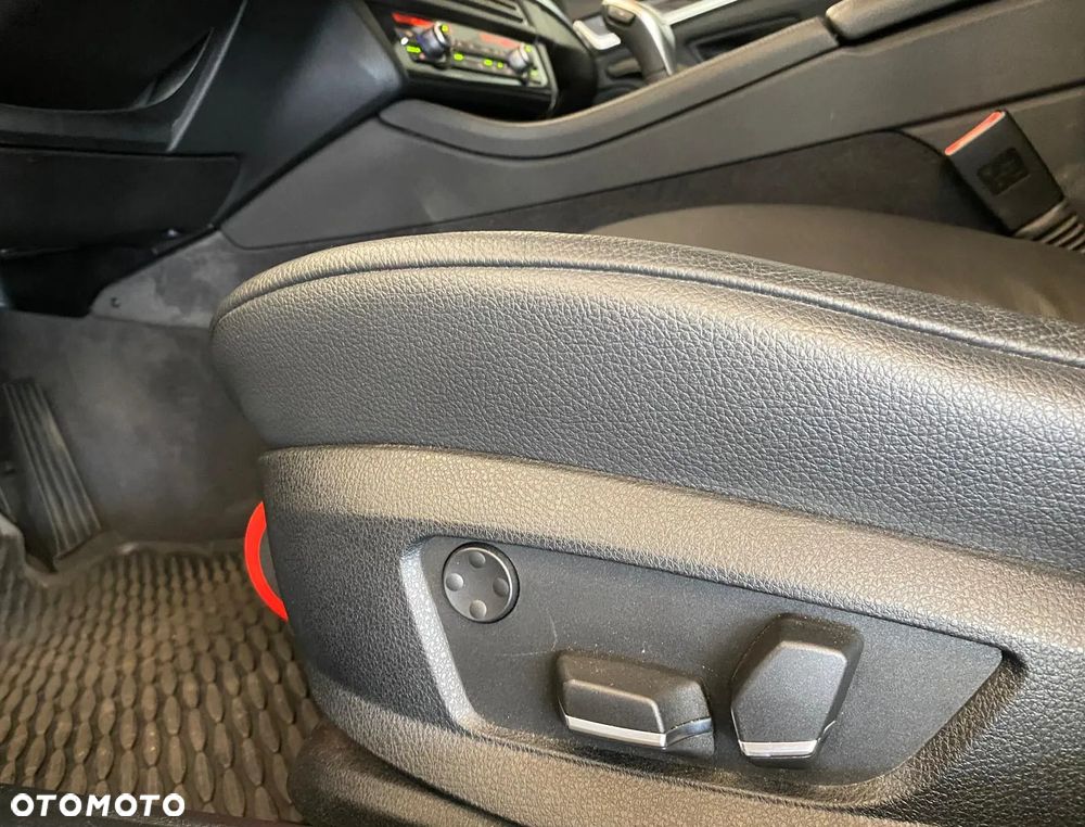 BMW Seria 5 - 15