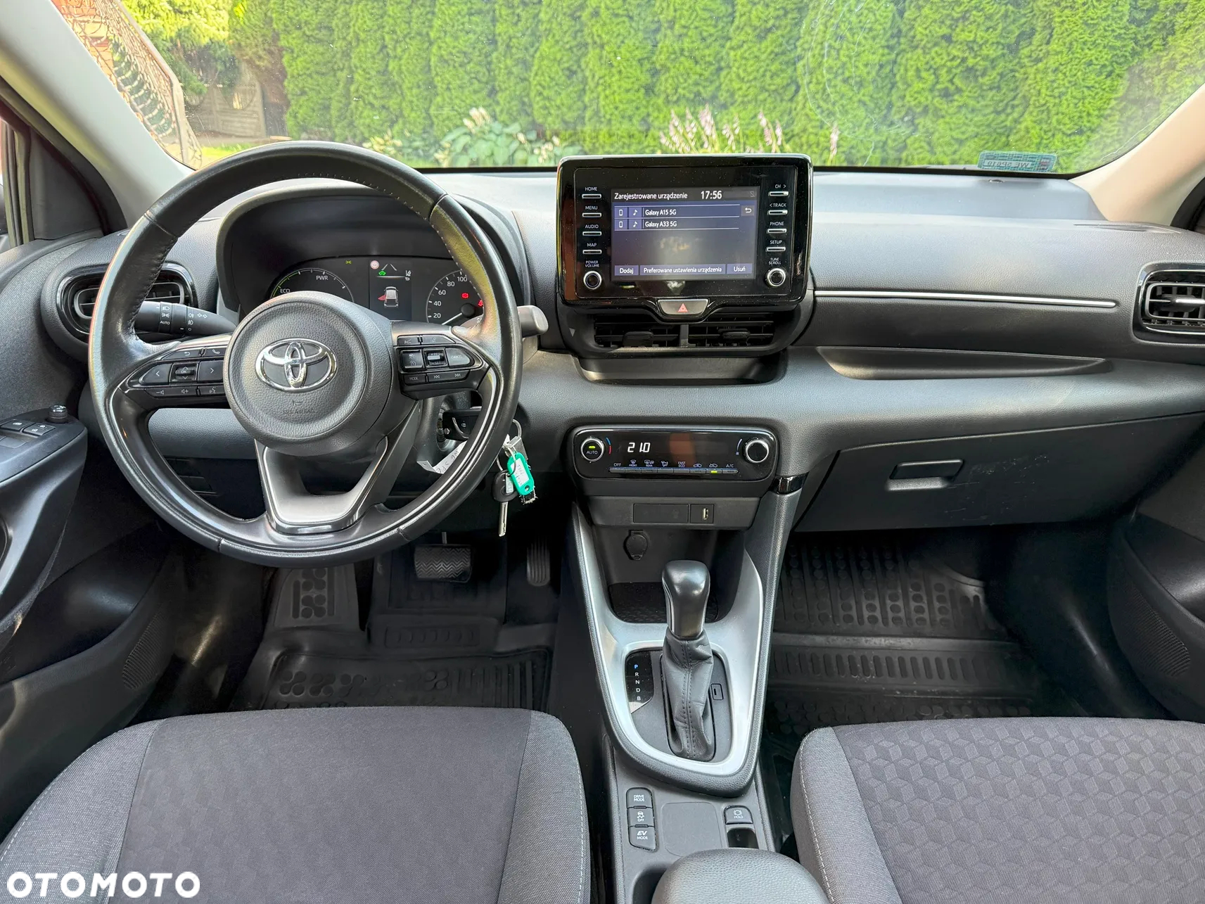 Toyota Yaris 1.5 Comfort CVT - 17