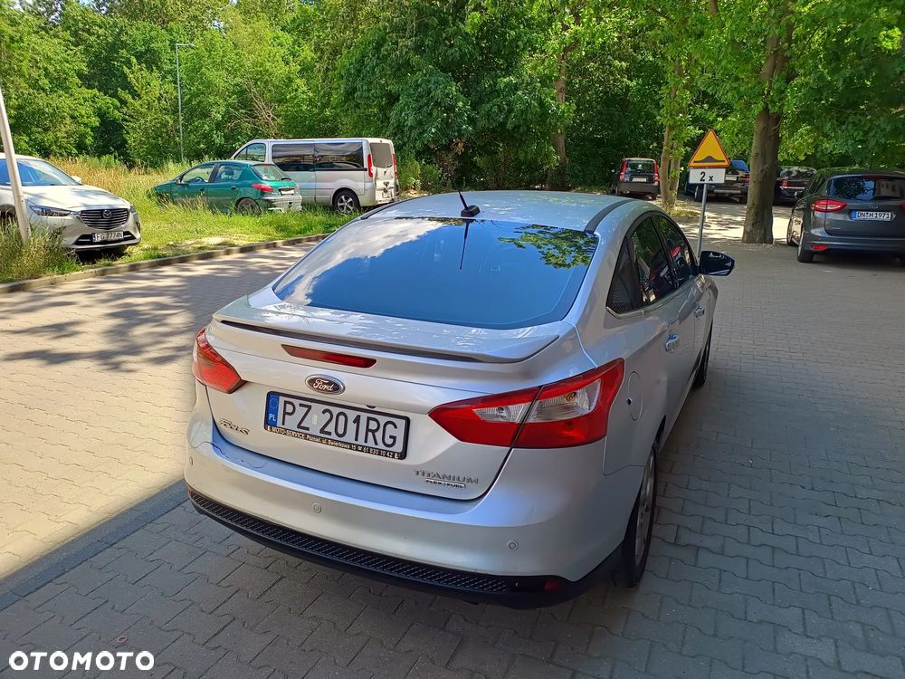 Ford Focus - 8