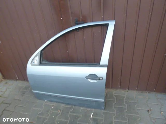 DRZWI LEWY PRZÓD LEWE PRZEDNIE SKODA FABIA I KOMPLETNE KOLOR 9151 - 5