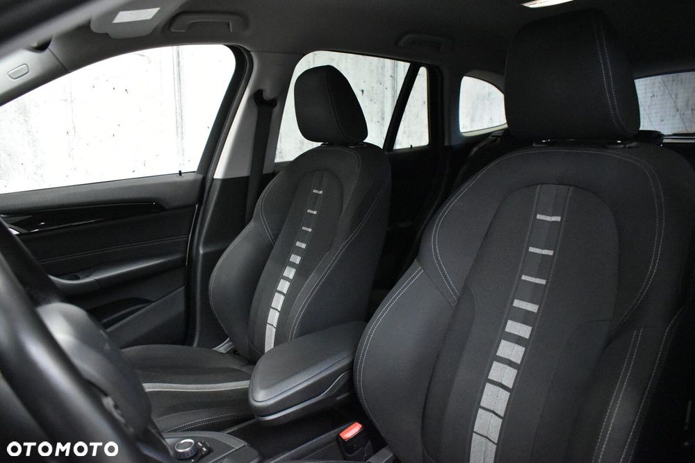 BMW X1 - 8