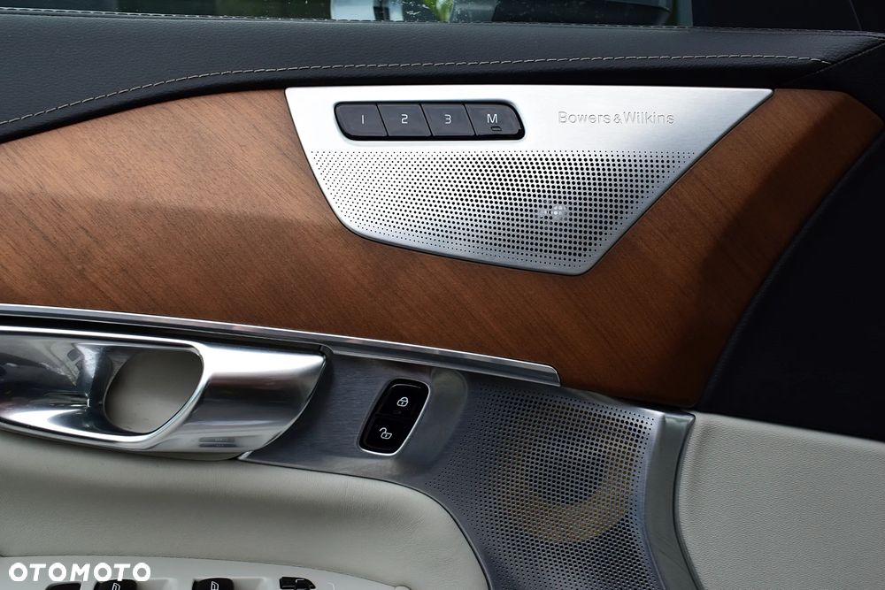 Volvo XC 90 B5 D AWD Inscription 7os - 24