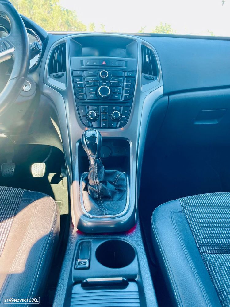Opel Astra - 9